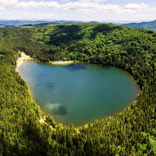 Zbor cu avionul de tip cost shared – Tur deasupra lacului Sfanta Ana